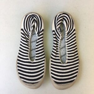 NWT Collegien Kids’ Slipper Shoes